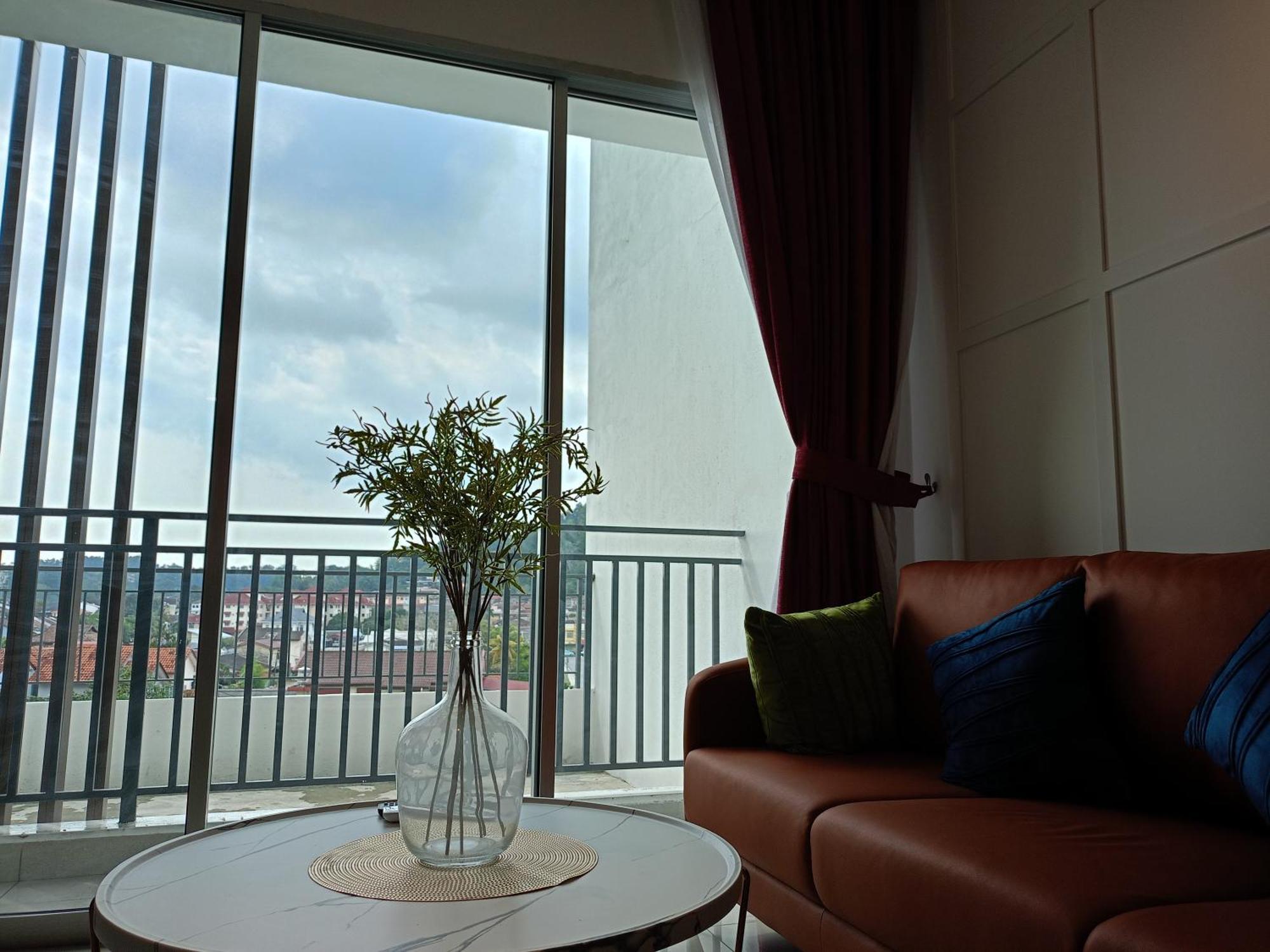 Apartment Bayu Temiang Luxury Design 7~8 Pax Seremban