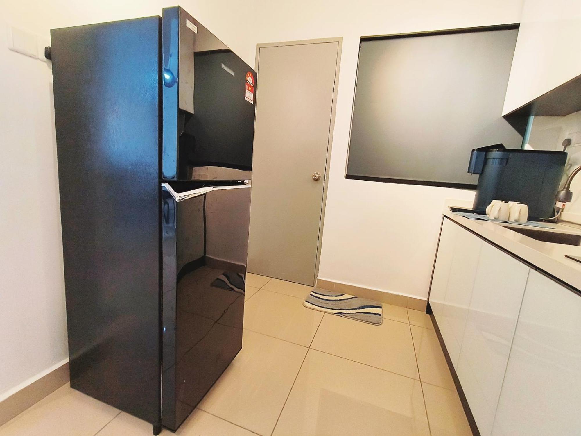 Bayu Temiang Luxury Design 7~8 Pax Apartment Seremban